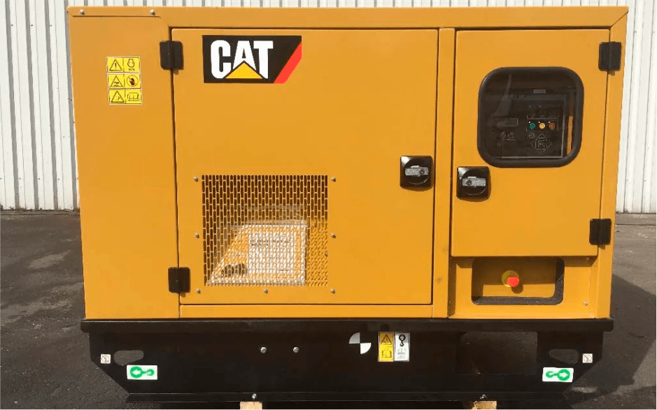 Gerador Caterpillar em manutenção